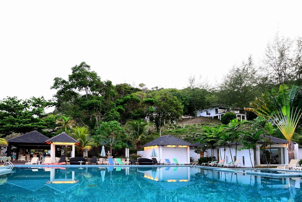 Sari Pacifica Resort & Spa, Sibu Island, Johor Pulau Sibu Buitenkant foto