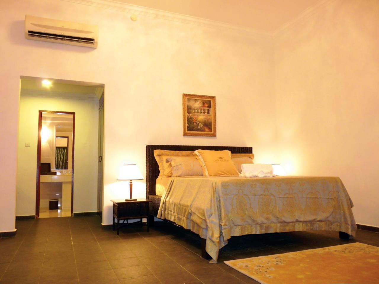 Sari Pacifica Resort & Spa, Sibu Island, Johor Pulau Sibu Buitenkant foto